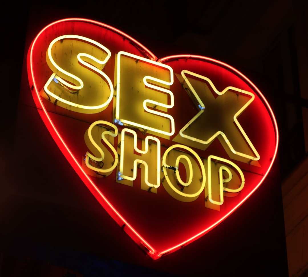 sex-shop-neon-sign-4TymD2OsFXo