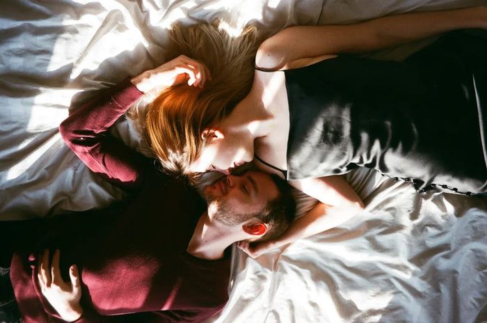 Navigating Intergenerational Queer Dating: Bridging the Age Gap