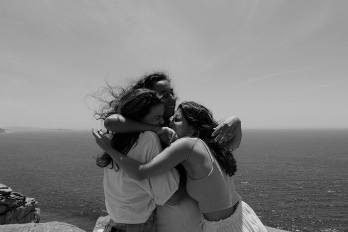 Navigating Intersectional Identities in Queer Romance and Dating