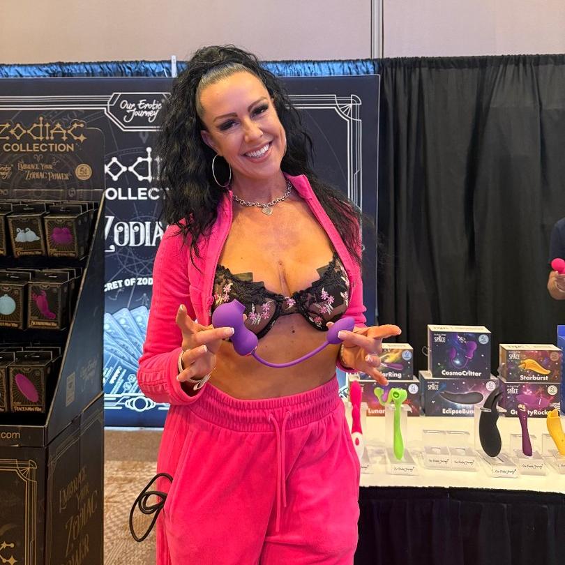Cosmo Critter|Clit Suction & Bullet Vibrator