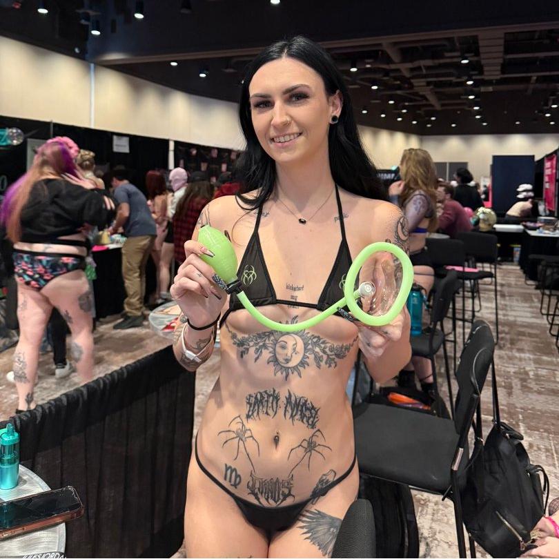 Go Glow|Premium Pump For Her