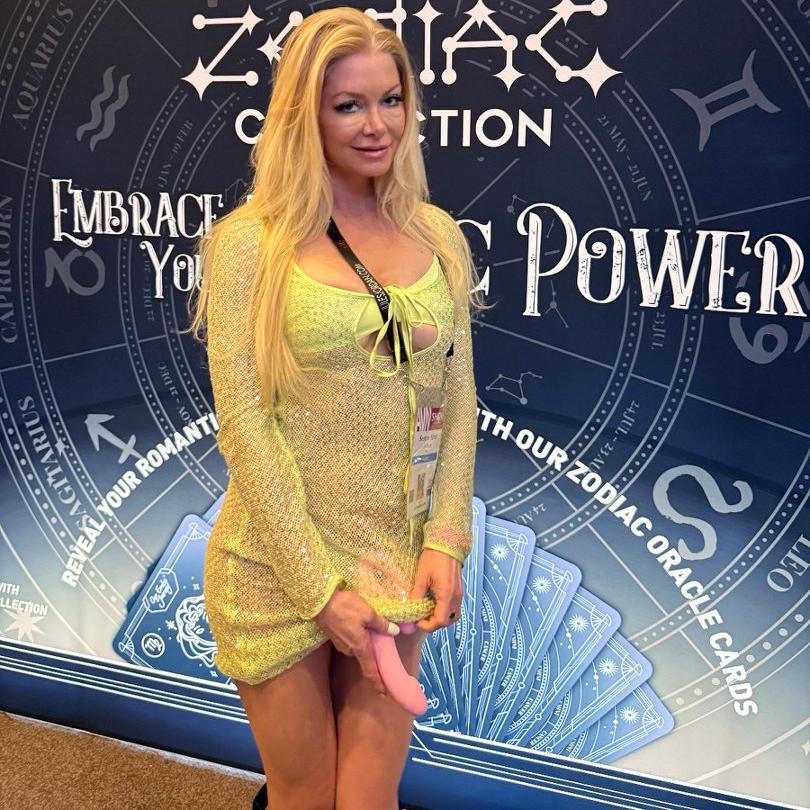 Togetherness Wireless Strap-on